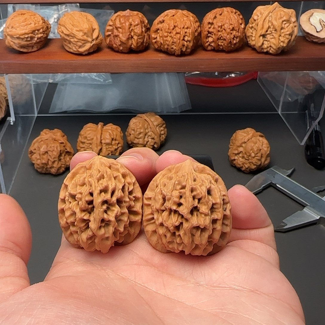 文玩核桃吊坠17号秦闷33