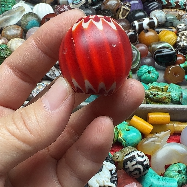 灵***儿玛瑙/玉髓未镶嵌颈饰