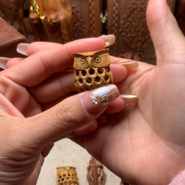 檀香木其他老山檀香手把件