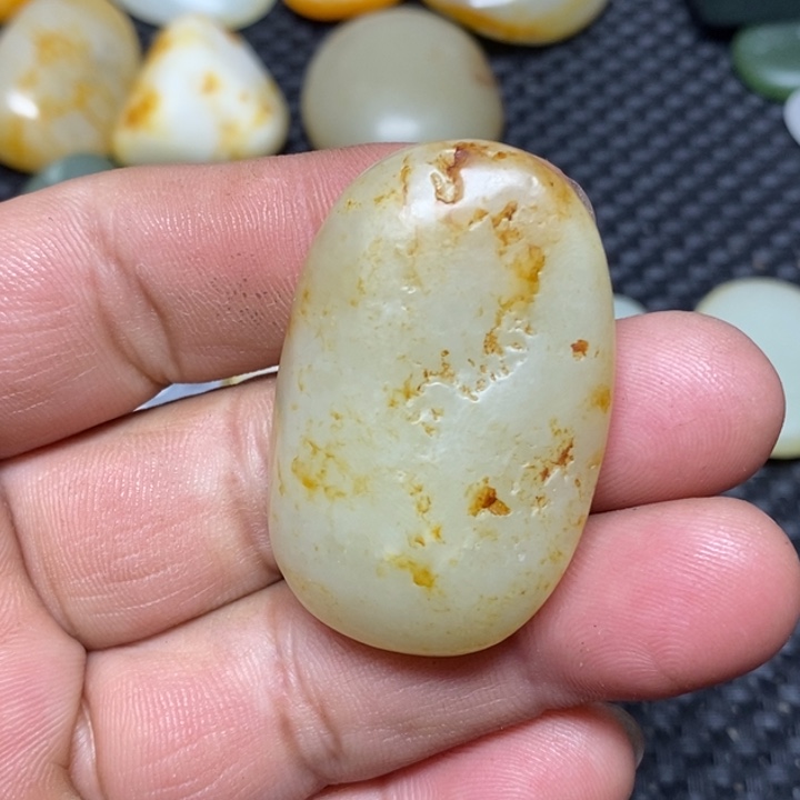 和田玉珠宝奇石未镶嵌