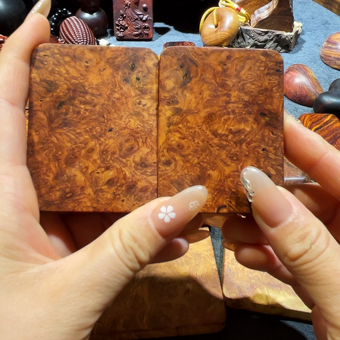 大果紫檀（缅甸花梨）牌子，一物一拍