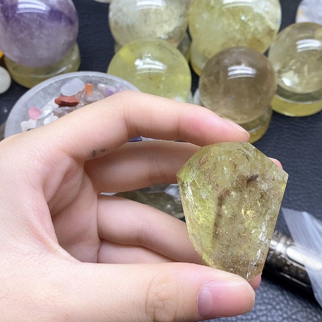 未镶嵌珠宝半成品水晶312水晶石