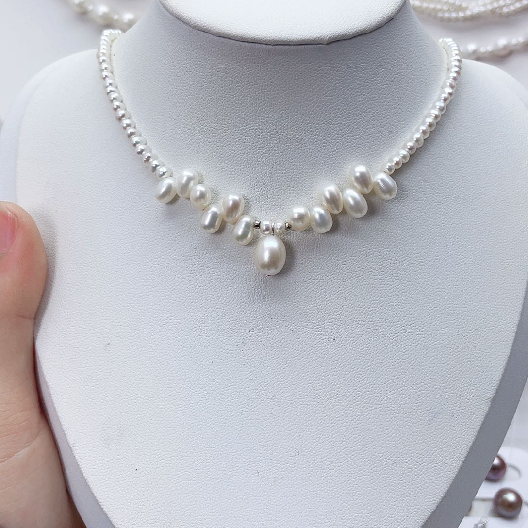 颈饰银S925镶嵌淡水珍珠
