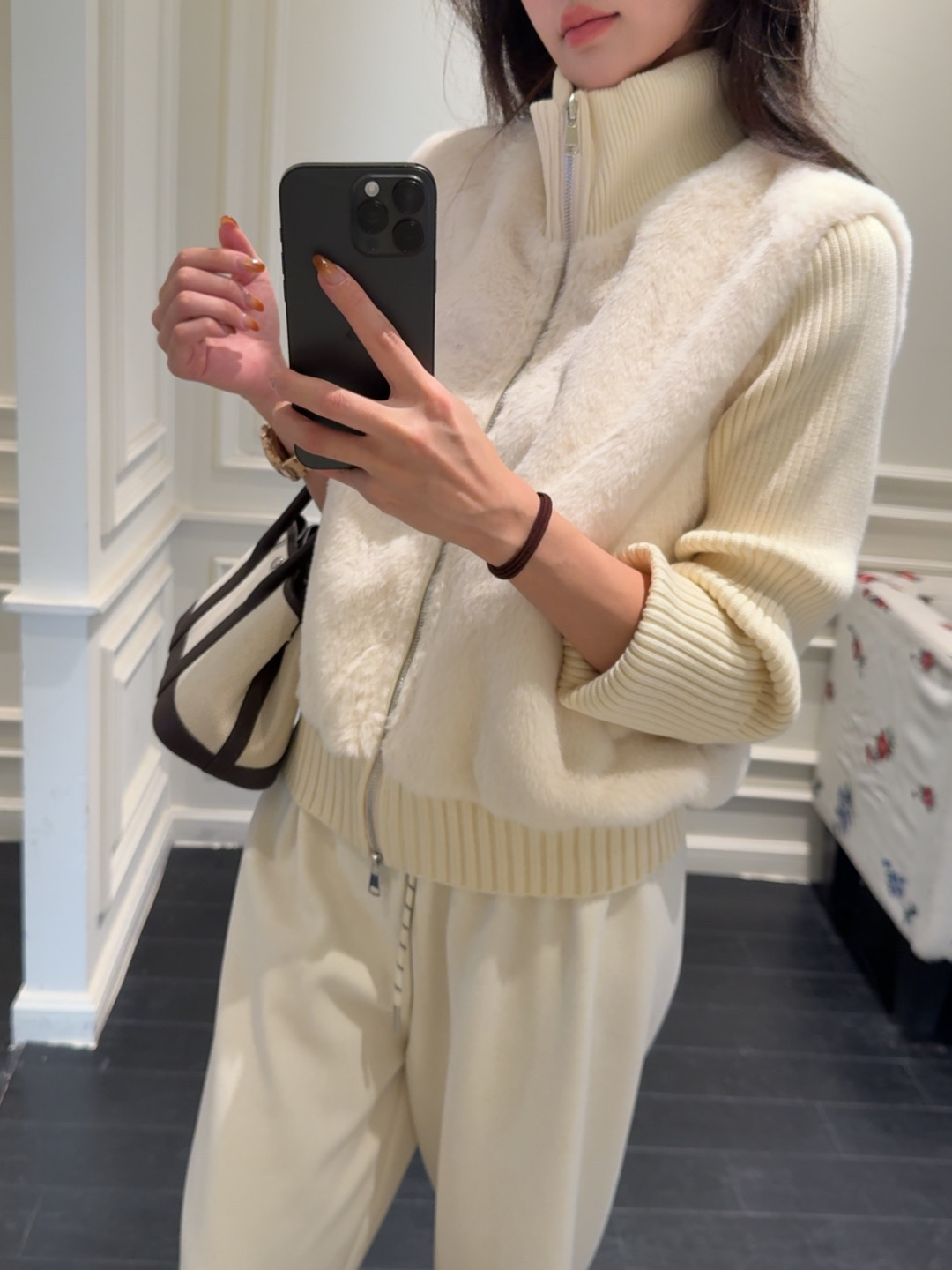 【简约针织拼接毛毛假两件外套】SY6348