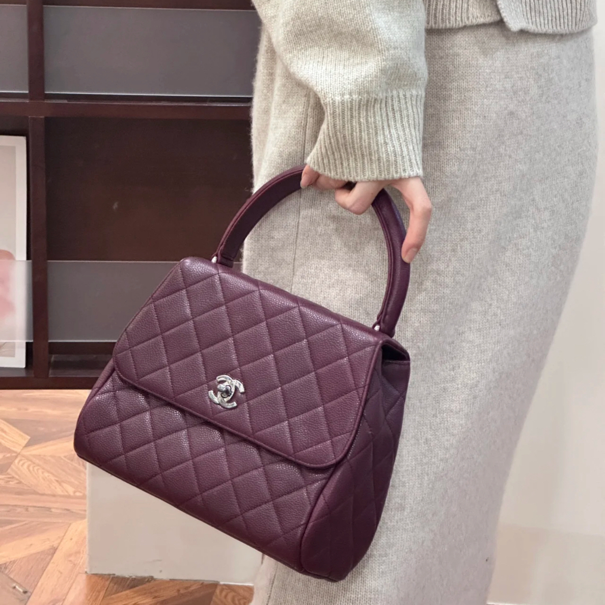 95新 Chanel/香奈儿 酒红色大耳朵荔枝皮手提kelly包