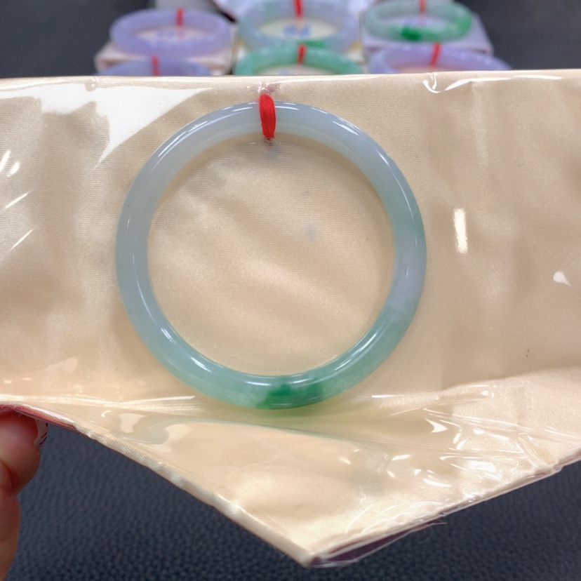 【闪购商品】翡翠未镶嵌手镯翡翠