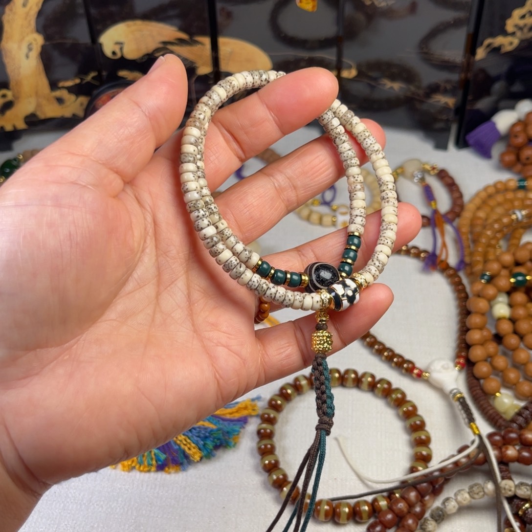 星月菩提吊坠35667788889999