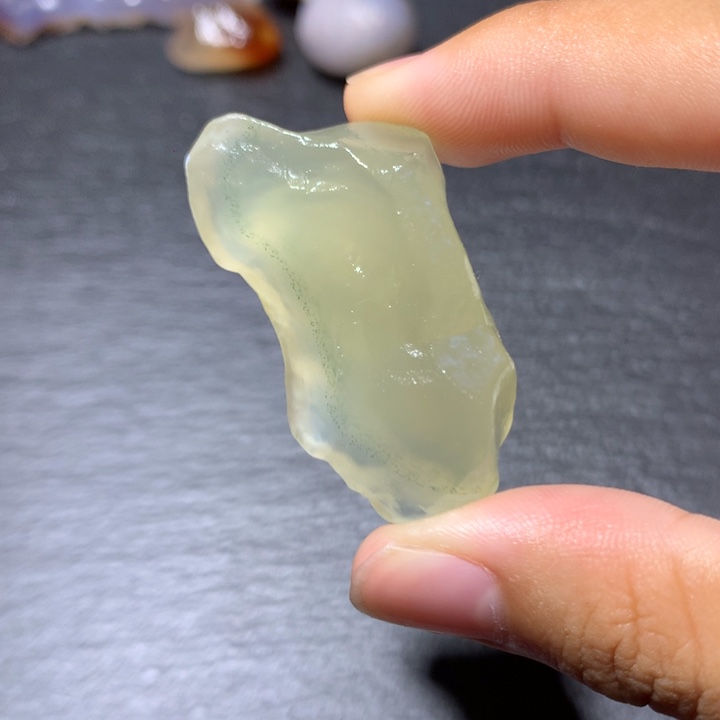 陶瓷冰绿缠丝西瓜