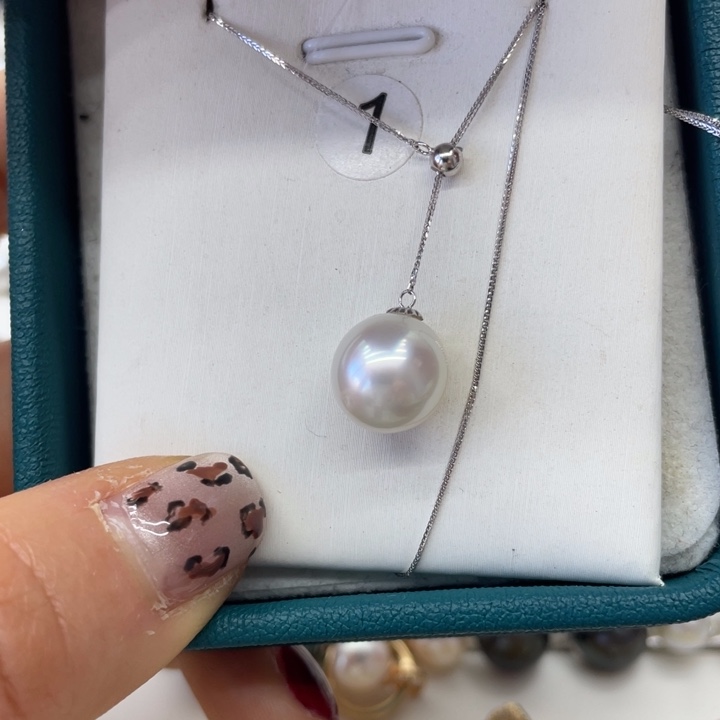 海水珍珠项链18K金镶嵌