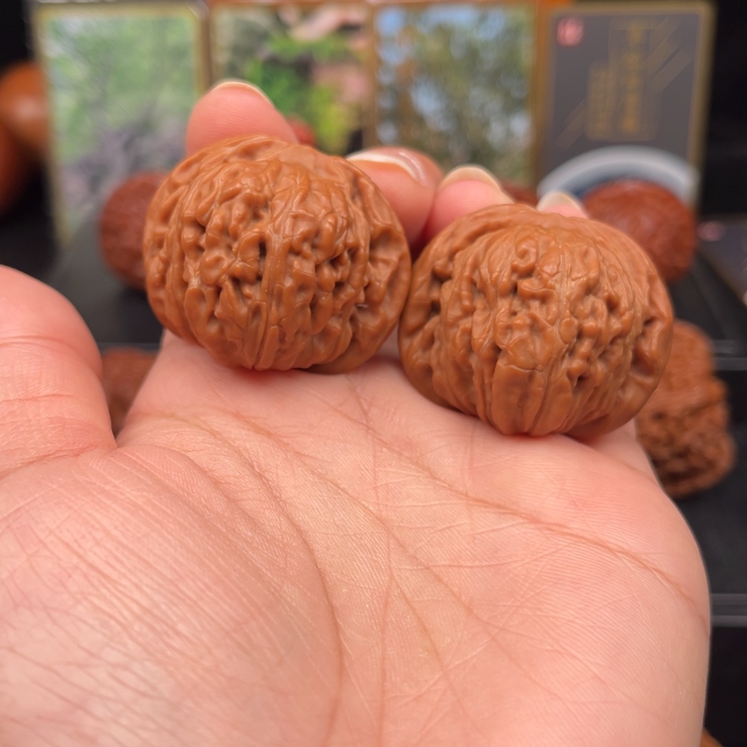 【闪购商品】文玩核桃吊坠S**?四座楼