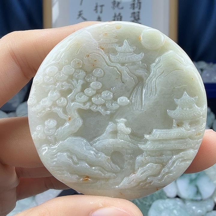 翡翠未镶嵌颈饰翡翠