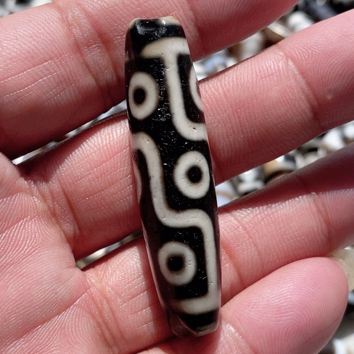 玛瑙/玉髓颈饰未镶嵌古****务