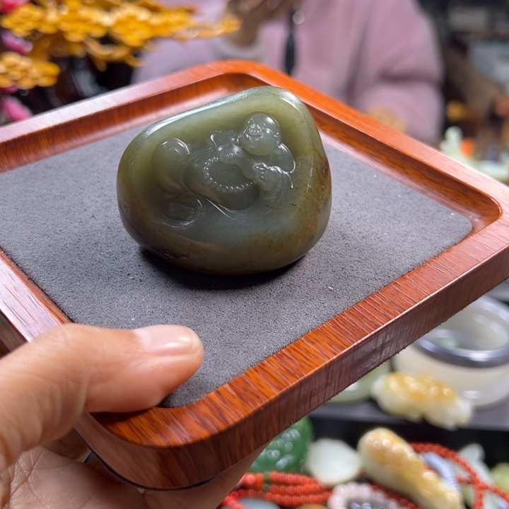 和田玉把件未镶嵌