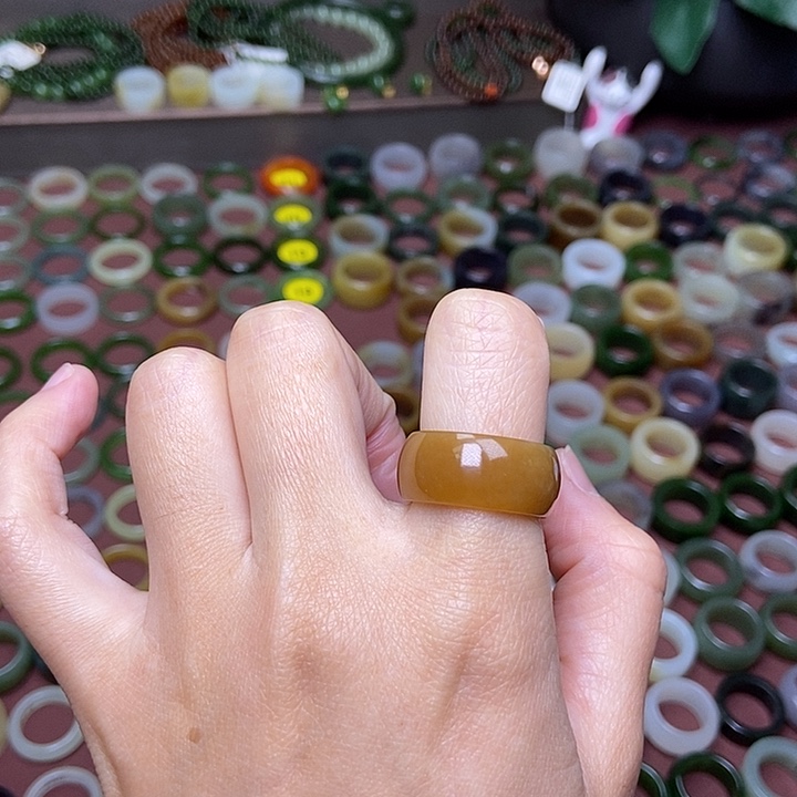 和田玉戒指未镶嵌17.9