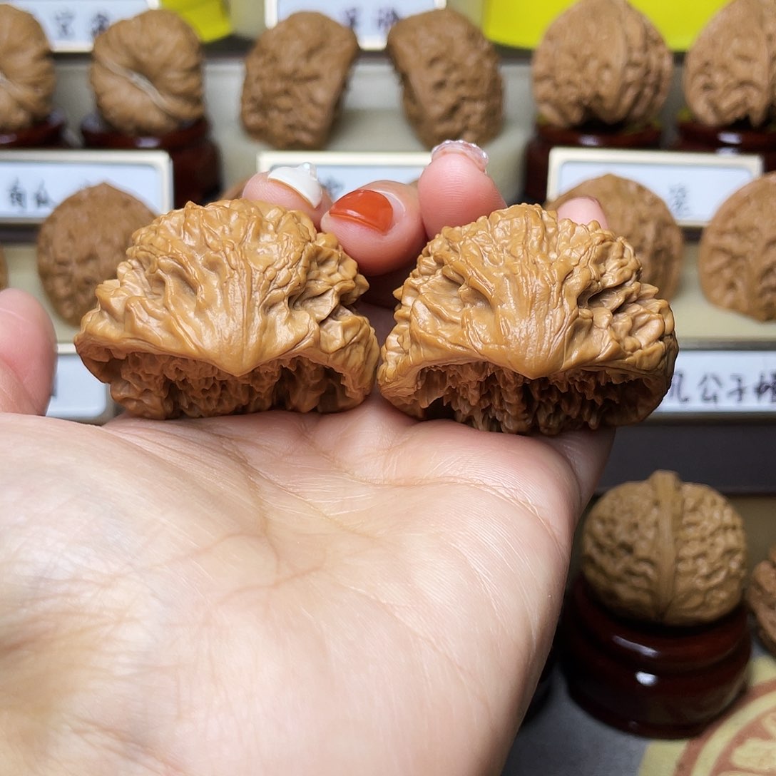 把件文玩核桃蛇王45左右