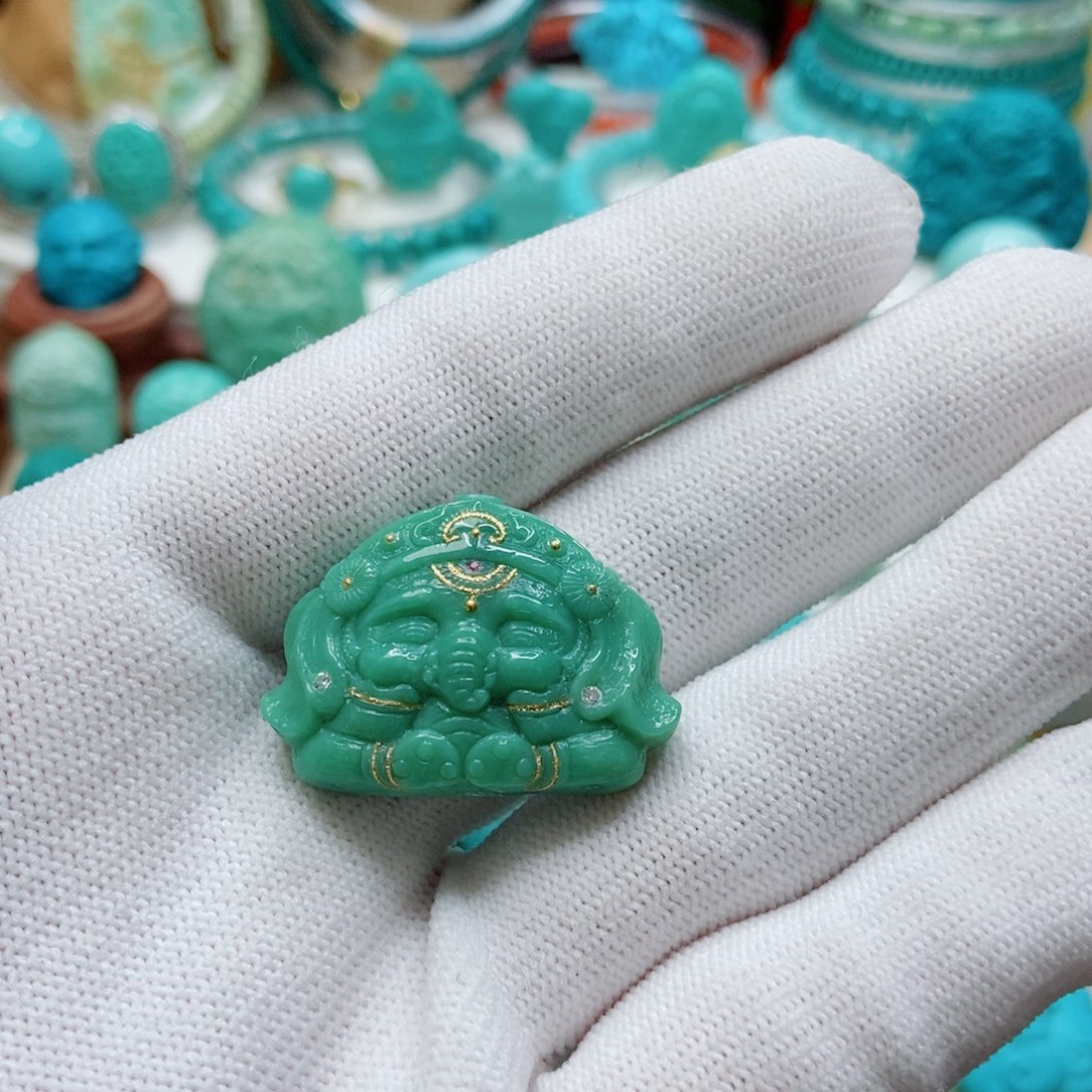 绿松石未镶嵌象神