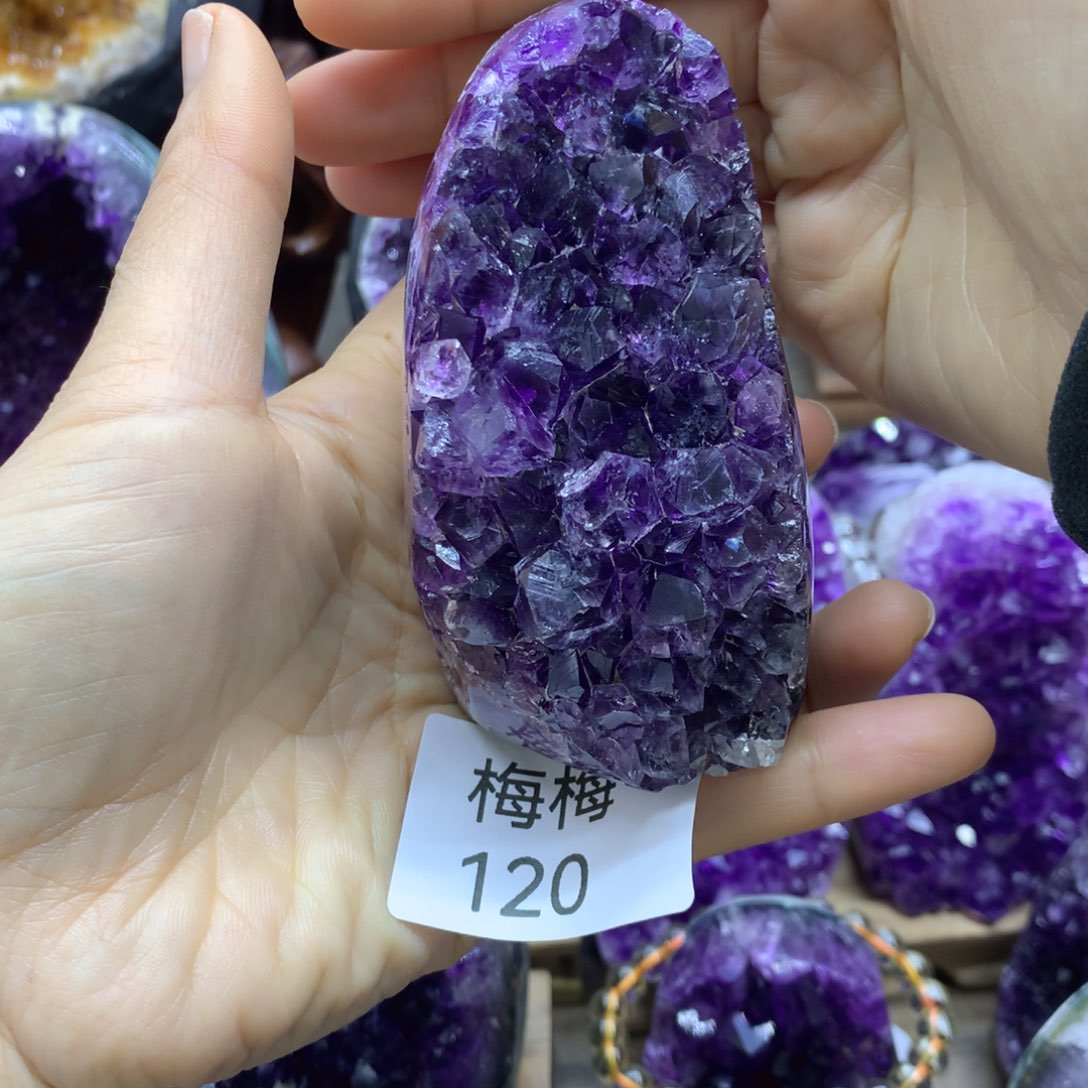 紫晶大型摆件（非配饰）未镶嵌