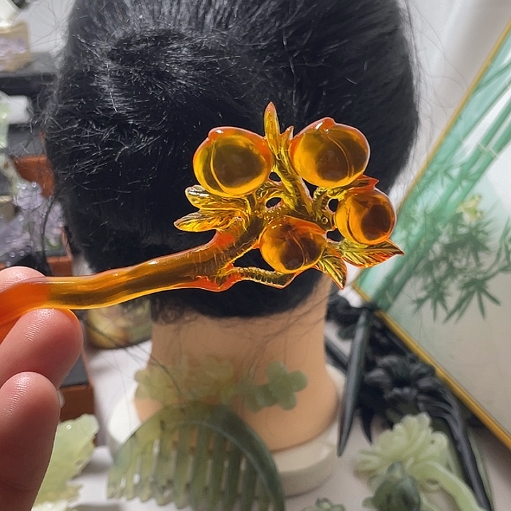 婳***婳蛇纹石玉合金发饰