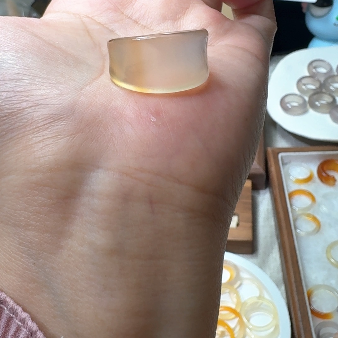 未镶嵌戒指玛瑙/玉髓392港16