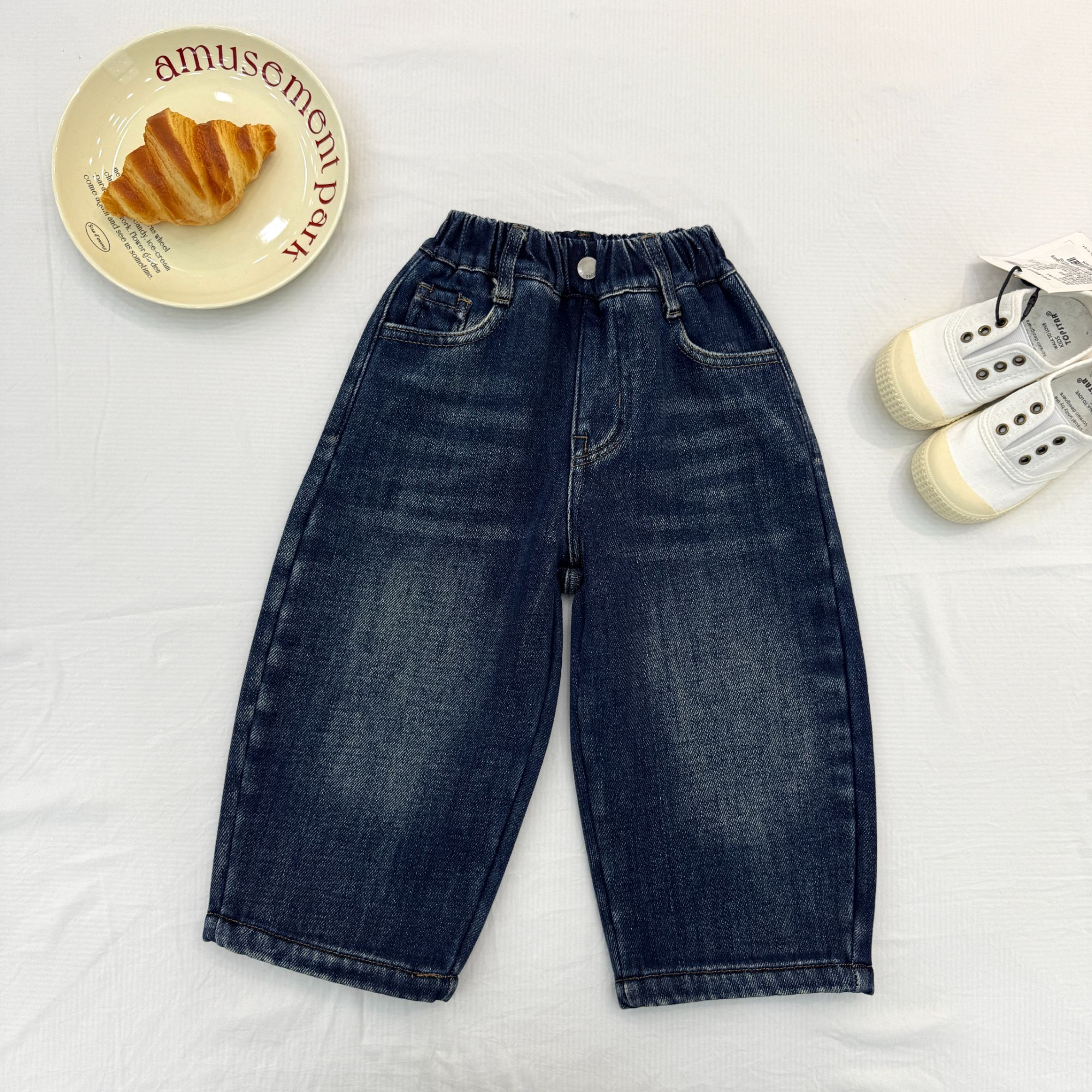 冬款儿童加绒加厚不掉色刺绣小狗牛仔裤