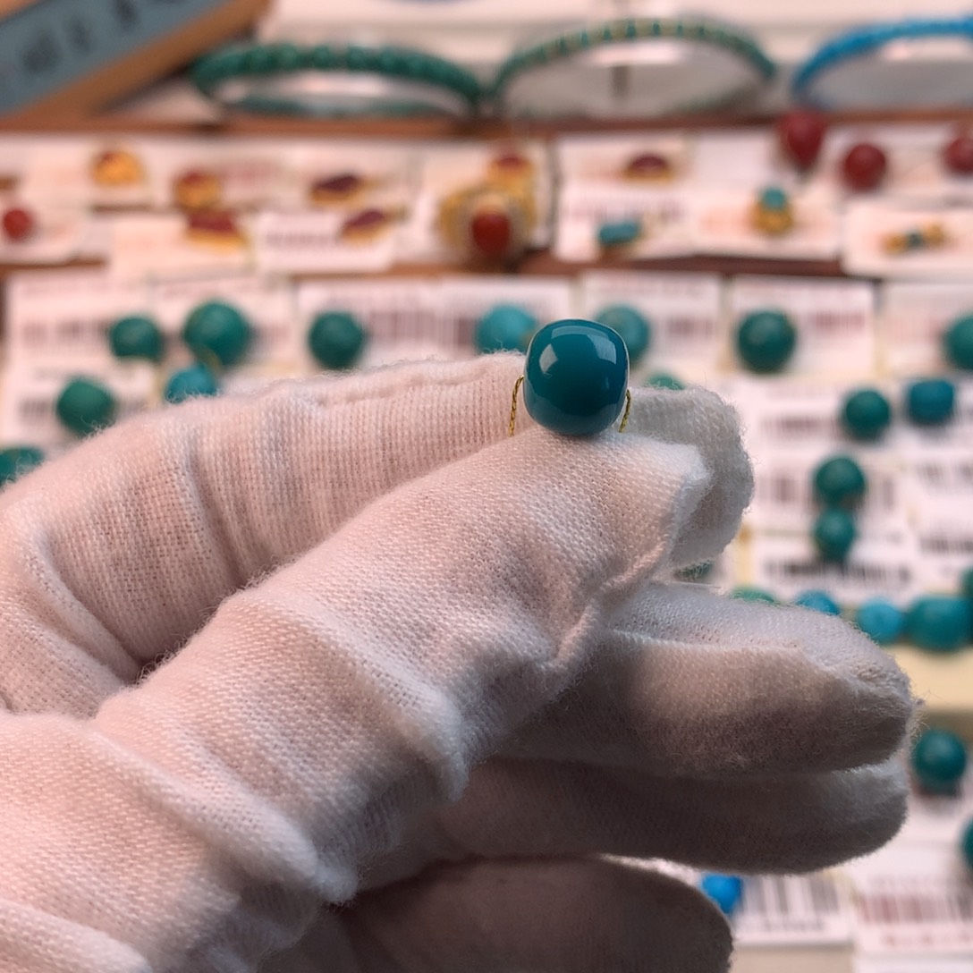 绿松石未镶嵌配饰凡