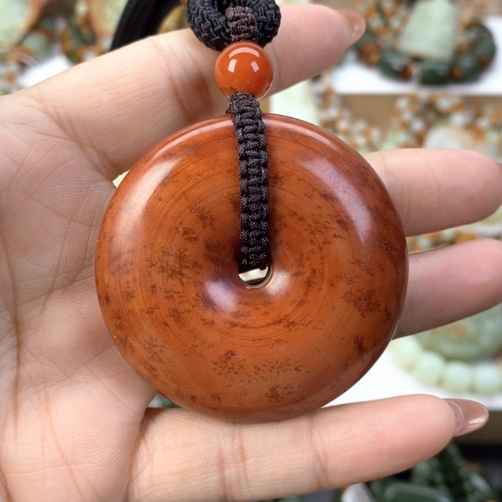 【闪购商品】透闪石质玉把件未镶嵌