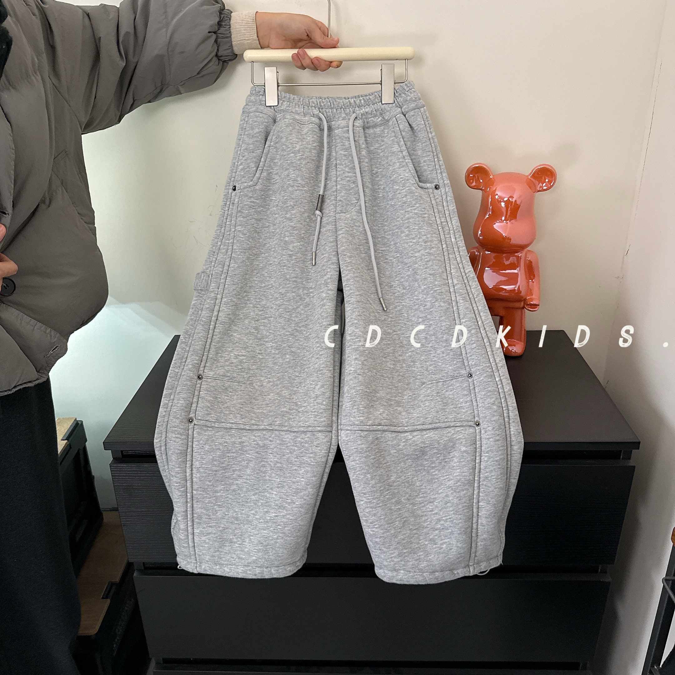 川度25922儿童冬季休闲卫裤松紧腰加绒冬季卫裤