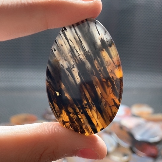 玛瑙/玉髓颈饰未镶嵌