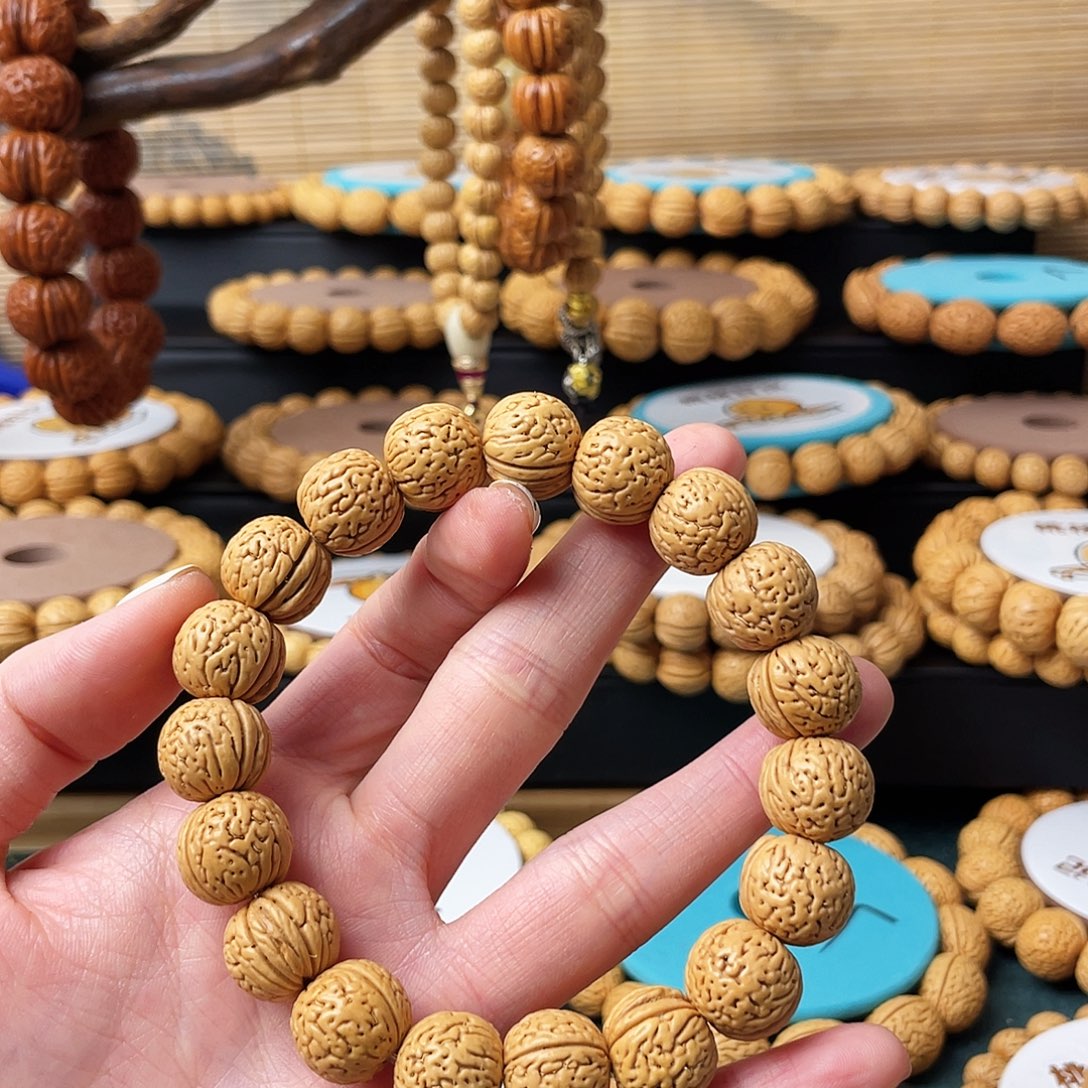 D****桃核手串南瓜手串