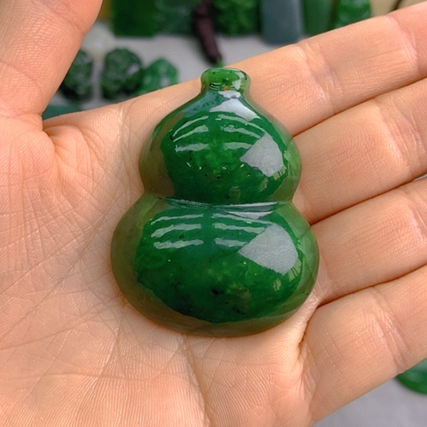 未镶嵌和田玉挂件吉*?大葫芦