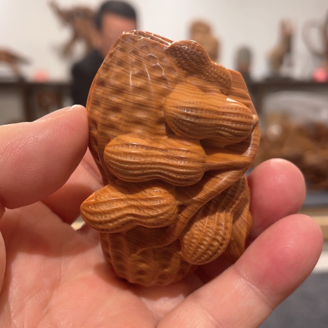 【闪购商品】柏木（崖柏）花生发生手把件