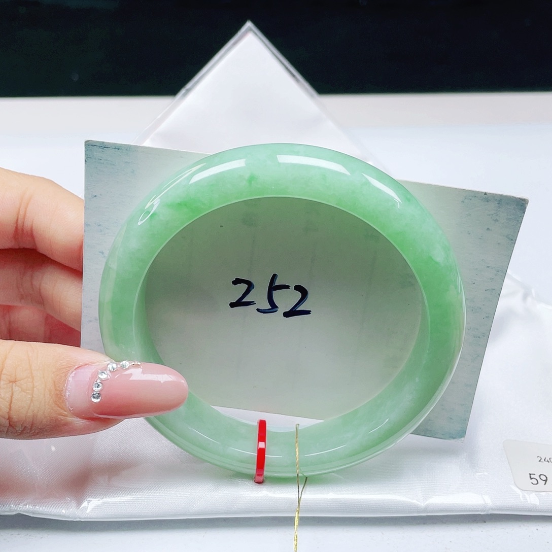 翡翠未镶嵌手镯 正圈59+