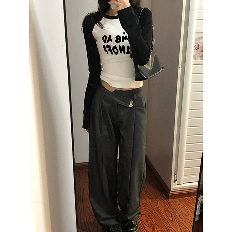 高级感甜辣妹美式复古长袖T恤女秋季短款修身内搭打底衫小众上衣