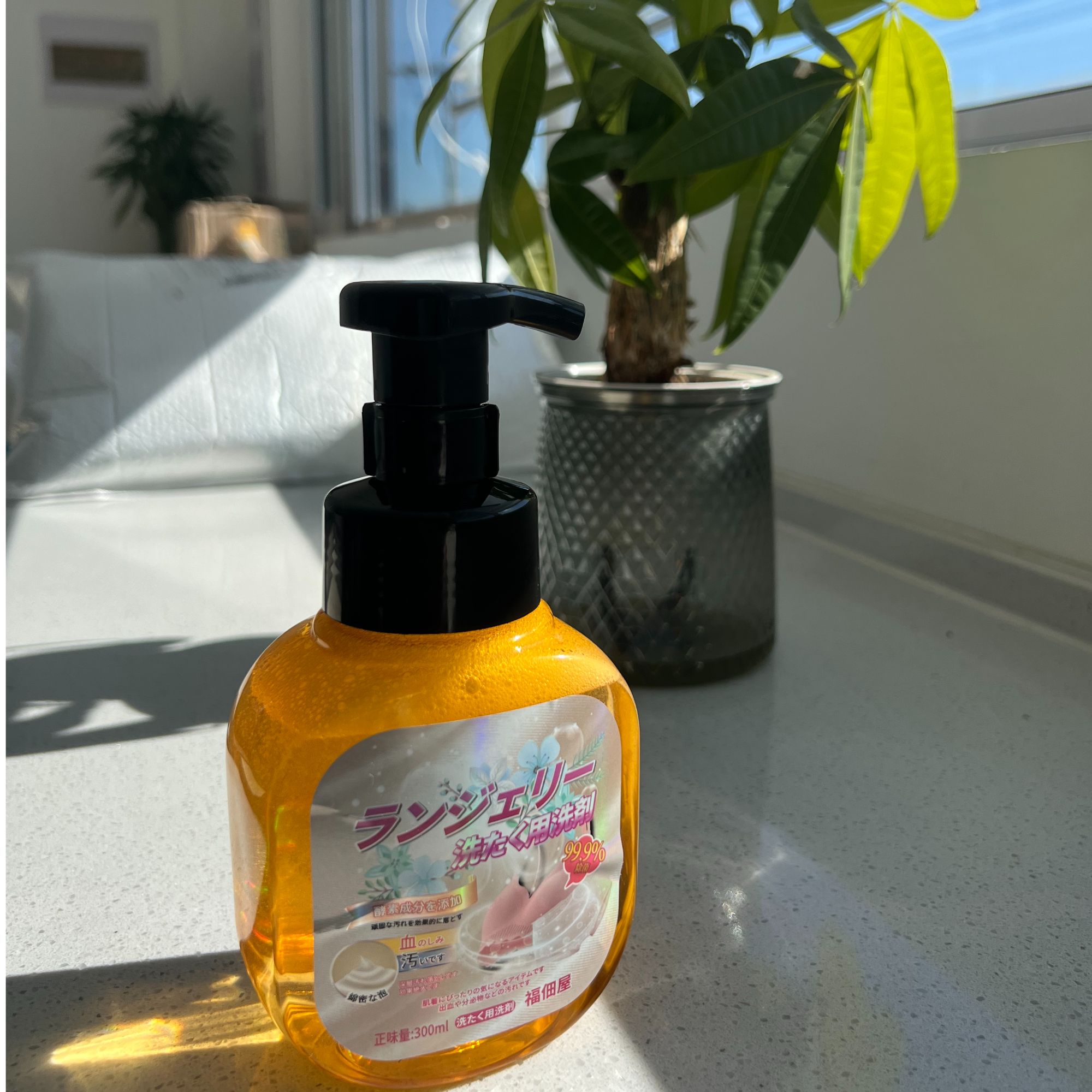 日本福佃屋内衣清洗慕斯深层洁净除菌300ml