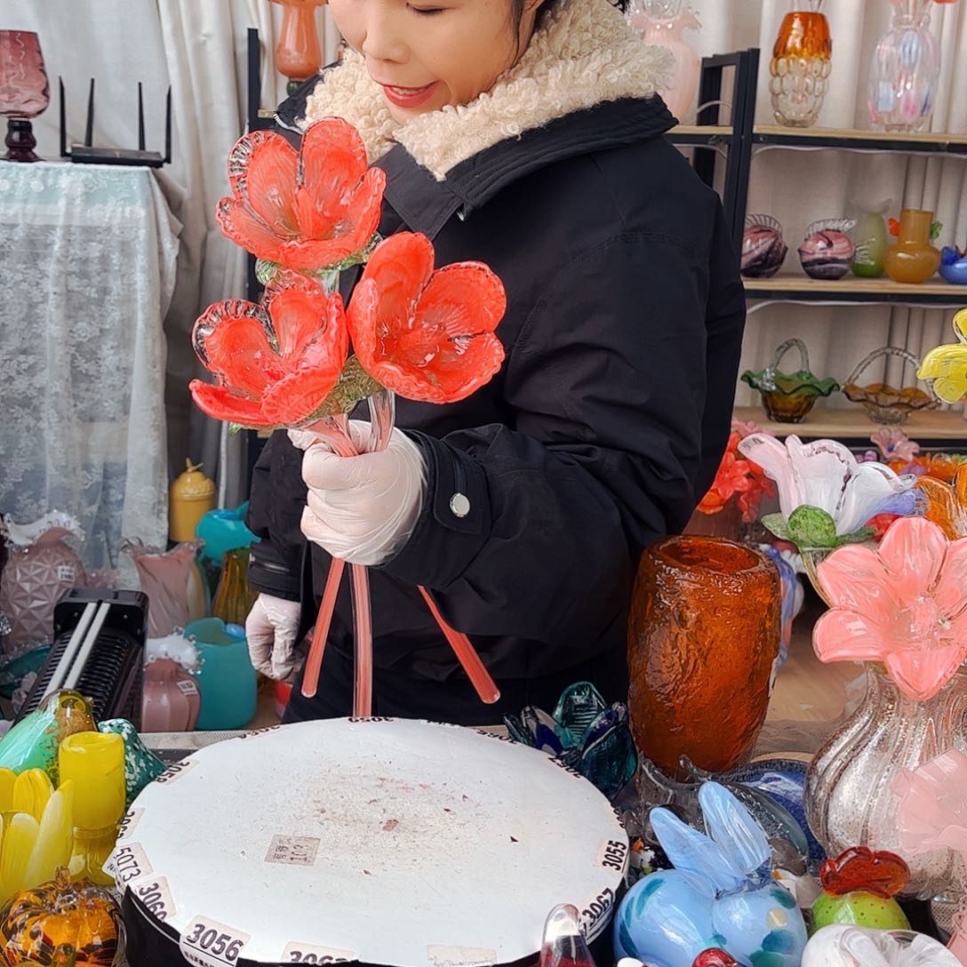 3朵家悦琉璃工艺品