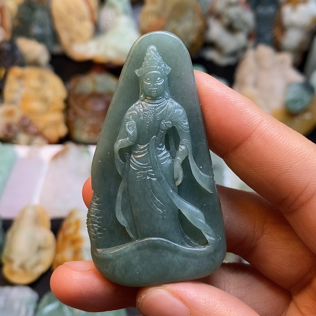 定制翡翠未镶嵌特色95