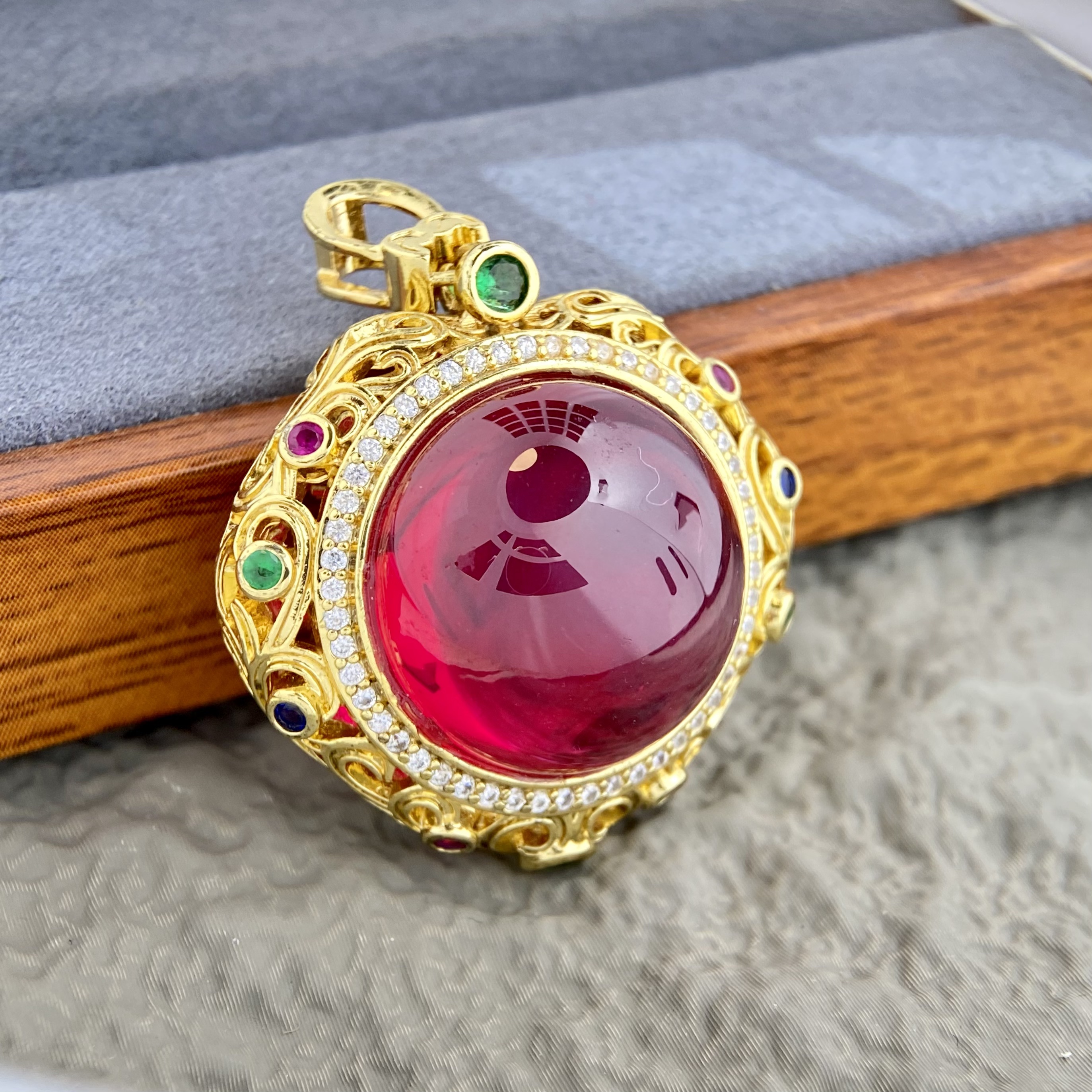 【北北珠宝】收藏级吊坠-B108