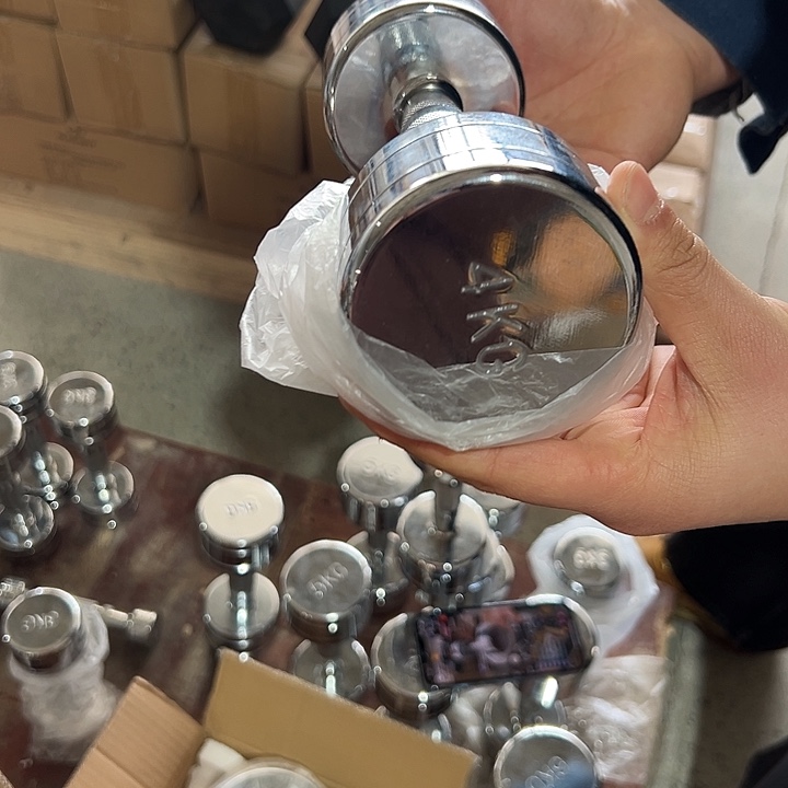 全新电镀纯钢哑铃4公斤一对