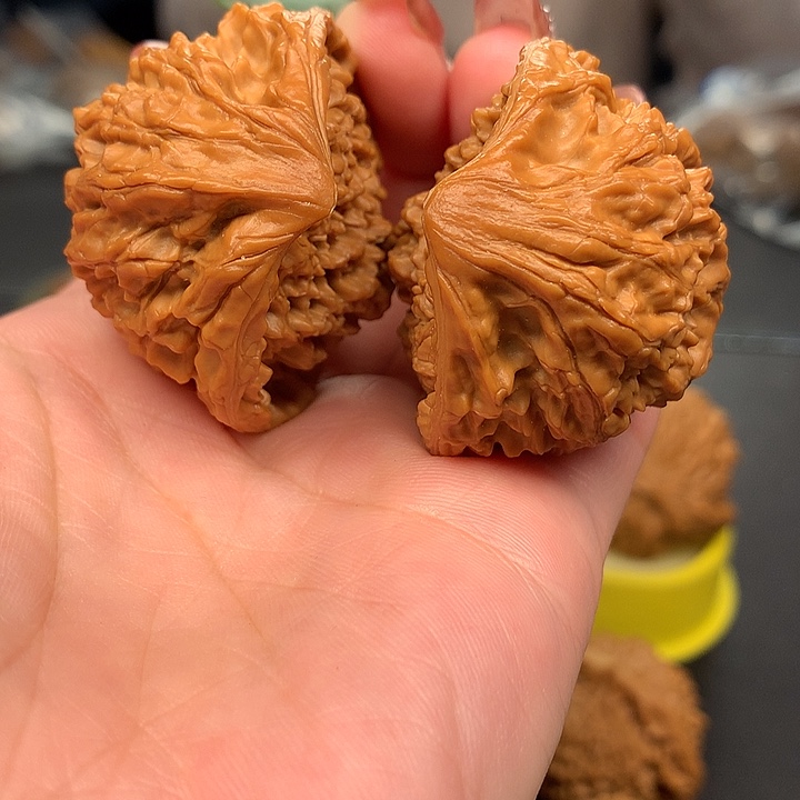 文玩核桃吊坠44蛇王