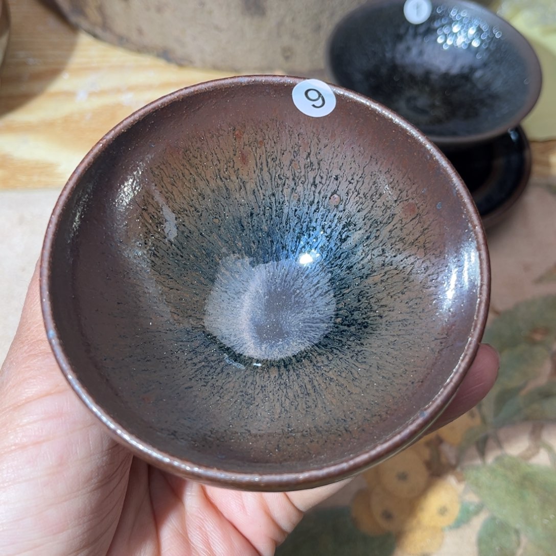 茶盏义兴龙窑坚持真柴烧