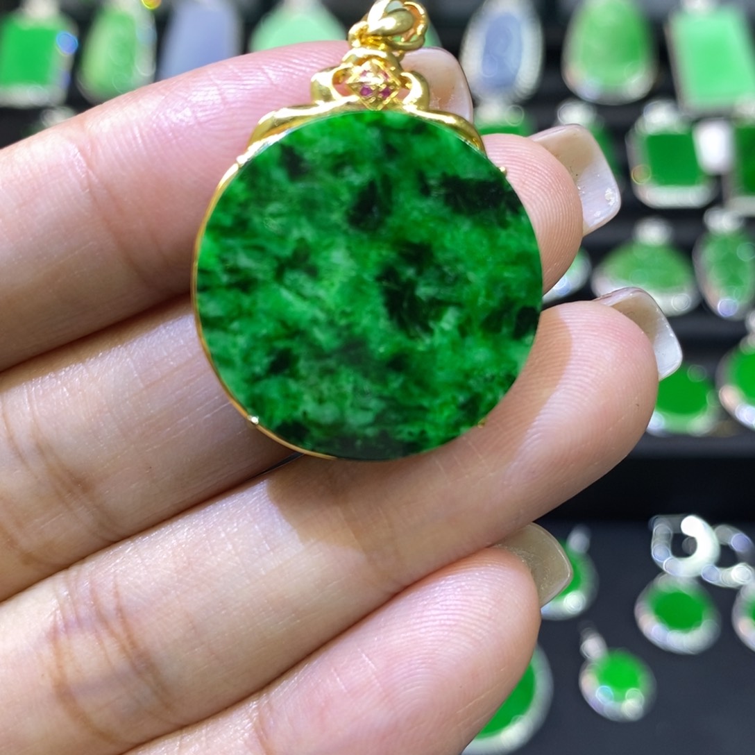 翡翠18K金镶嵌吊坠(不含链)吊坠