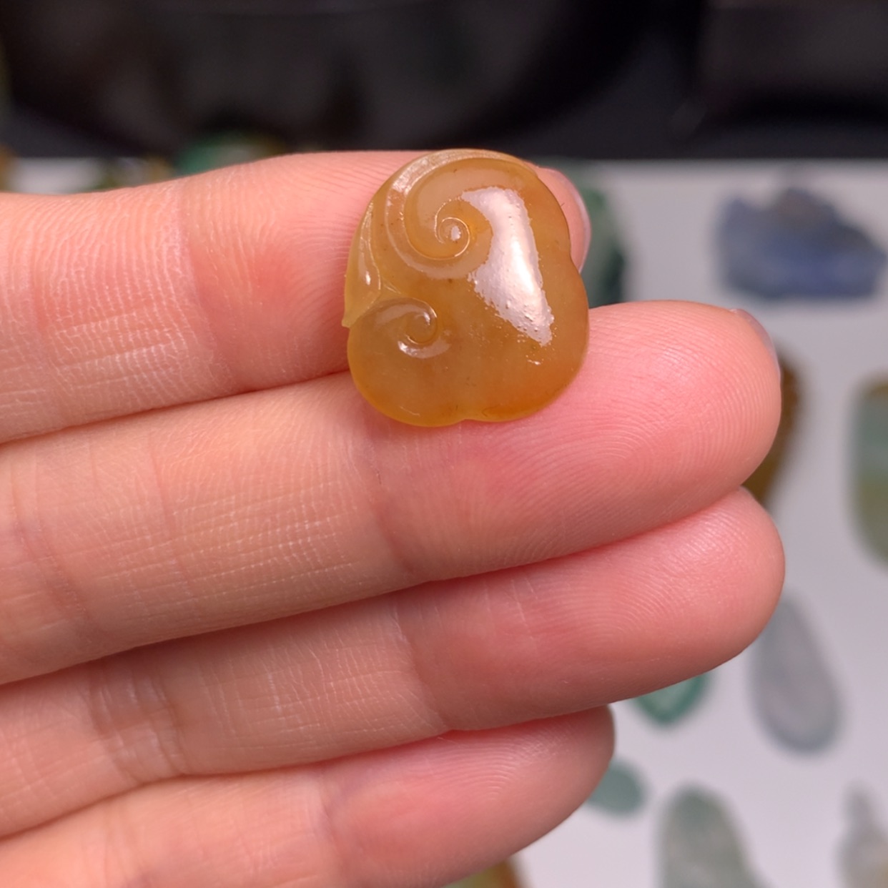 【闪购商品】定制翡翠未镶嵌缅甸翡翠冰黄如意