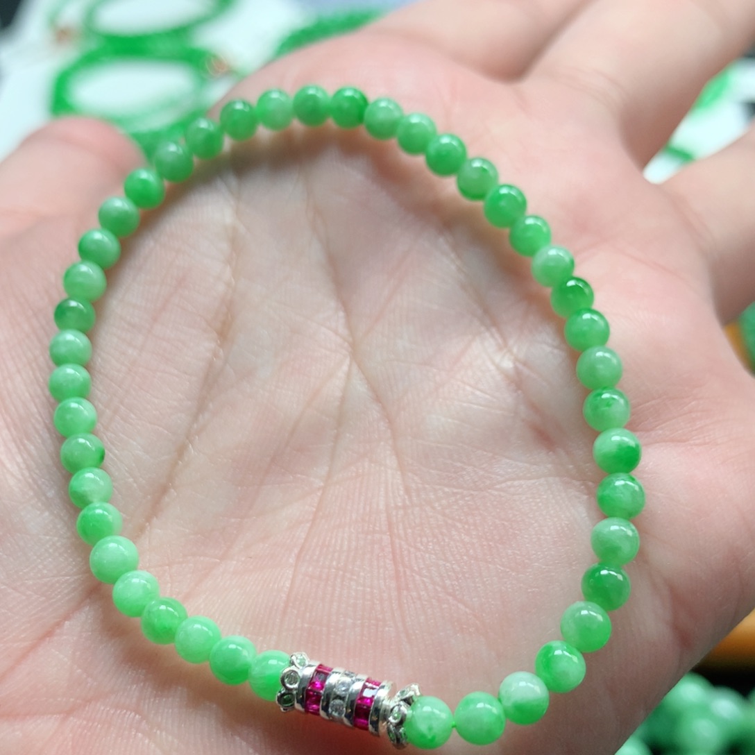 翡翠未镶嵌手链翡翠