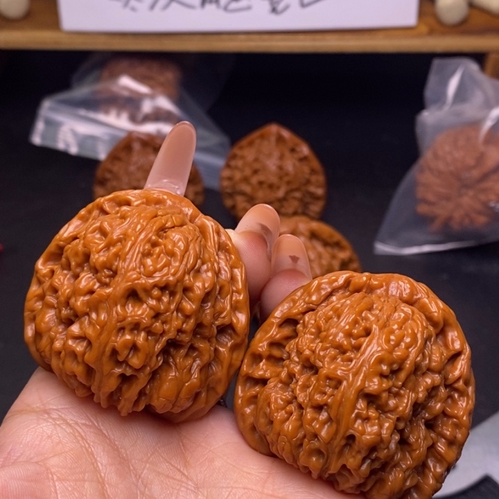 库***_吊坠桃核南疆福利