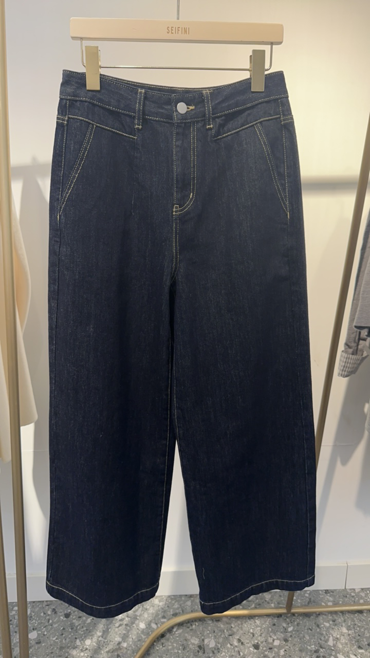 诗凡黎25年春款牛仔裤