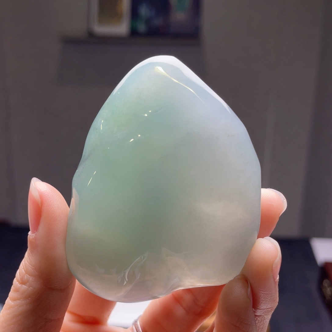 定制翡翠未镶嵌山****晓天然缅甸翡翠a货