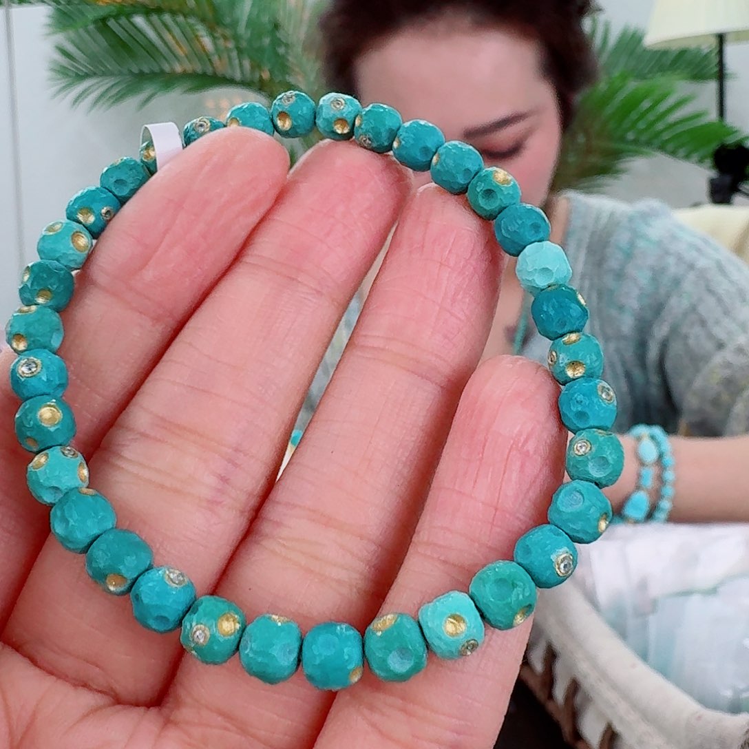 未镶嵌绿松石珠宝奇石