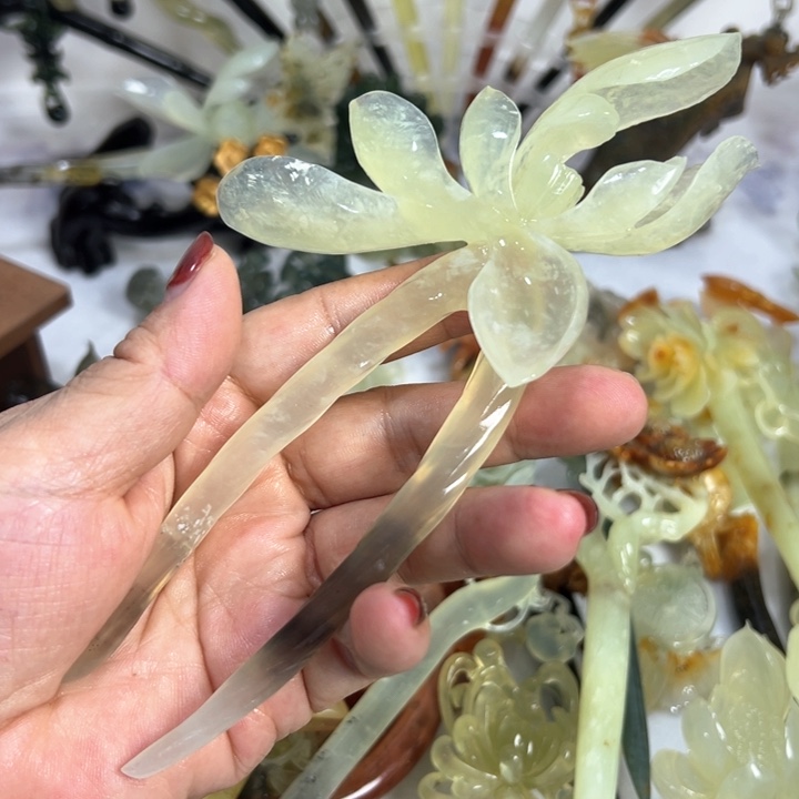 定制蛇纹石玉A**奶毛货发饰