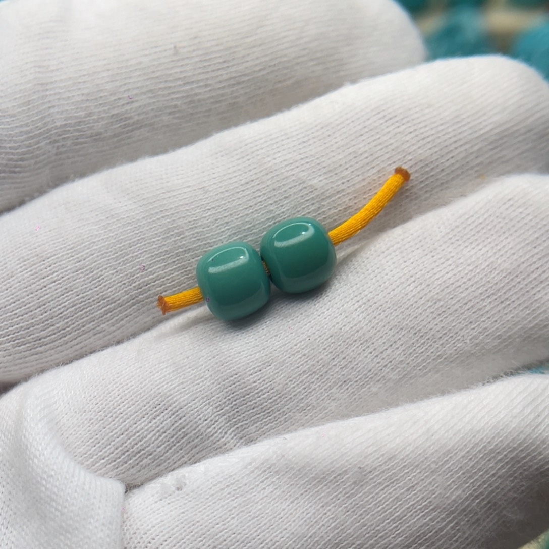 绿松石未镶嵌颈饰卡7.8