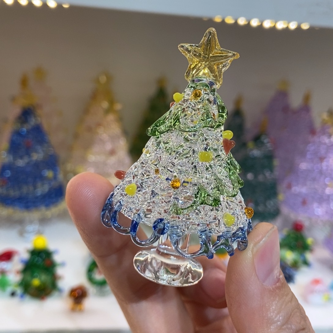 琉璃手工艺品蓝边